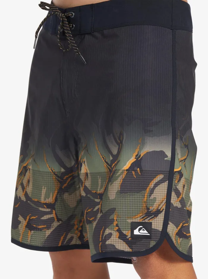 Quiksilver Highline Scallop 19034 Boardshorts Four Leaf Clover Mens Shorts and Amphibians Quiksilver Highline Scallop 19034 Boardshorts Four Leaf Clover Mens Shorts and Amphibians