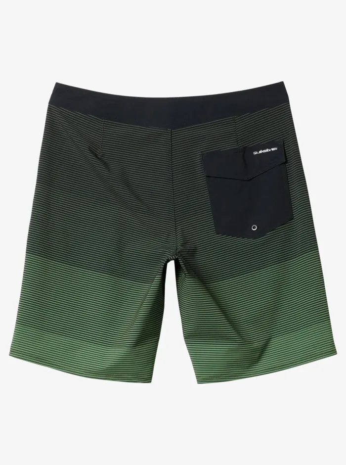 Quiksilver Surfsilk Massive 20034 Boardshorts Climbing Ivy Mens Shorts and Amphibians Quiksilver Surfsilk Massive 20034 Boardshorts Climbing Ivy Mens Shorts and Amphibians