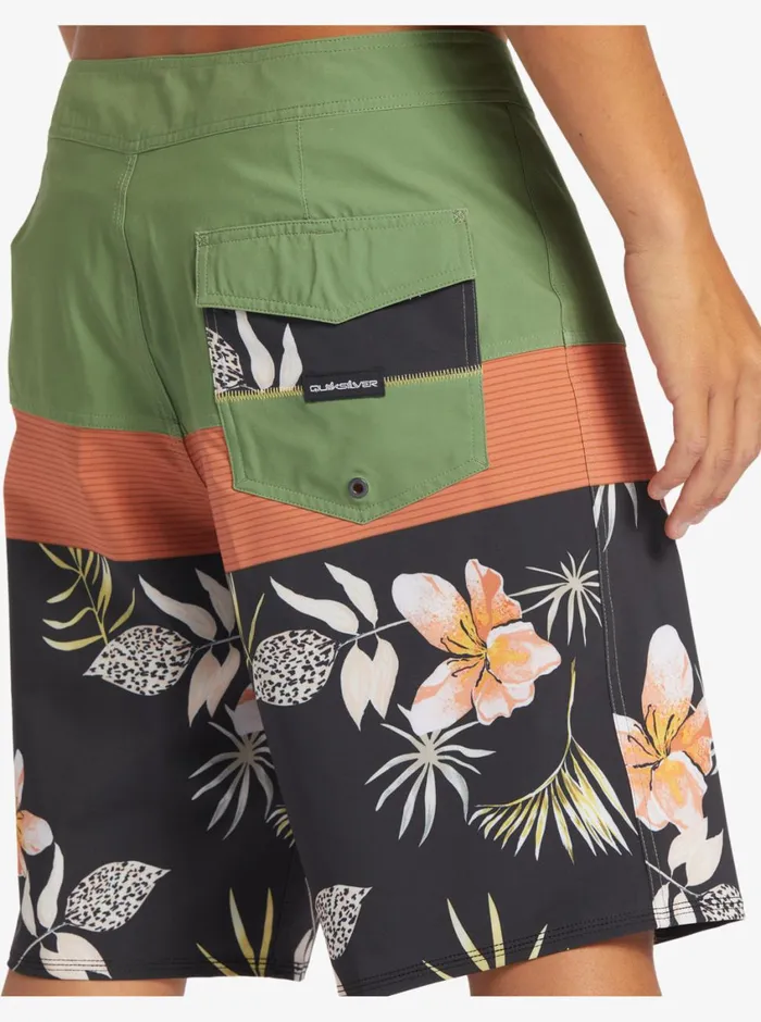 Quiksilver Surfsilk Panel 20034 Boardshorts Black Mens Shorts and Amphibians Quiksilver Surfsilk Panel 20034 Boardshorts Black Mens Shorts and Amphibians