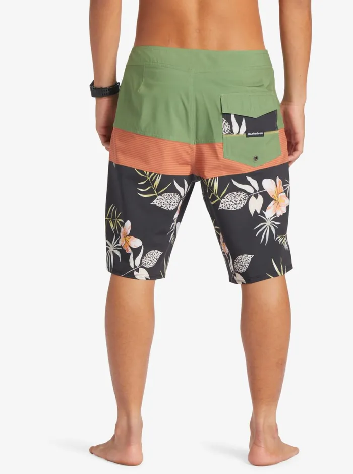 Quiksilver Surfsilk Panel 20034 Boardshorts Black Mens Shorts and Amphibians Quiksilver Surfsilk Panel 20034 Boardshorts Black Mens Shorts and Amphibians