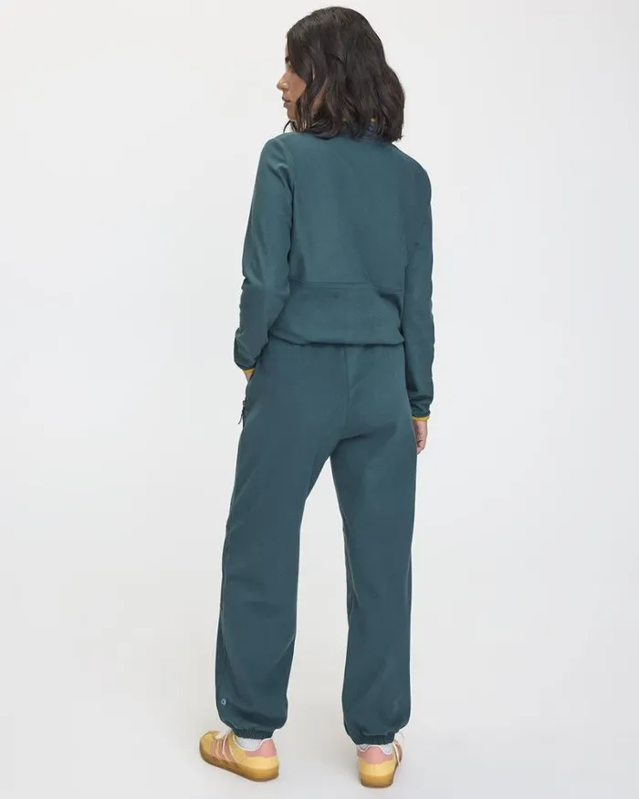 RWandCO Activewear Polar Fleece HalfZip Jacket 8211 Hyba 124 Regular 124 Reitmans Outerlands Green 8211 Women RWandCO Activewear Polar Fleece HalfZip Jacket 8211 Hyba 124 Regular 124 Reitmans Outerlands Green 8211 Women