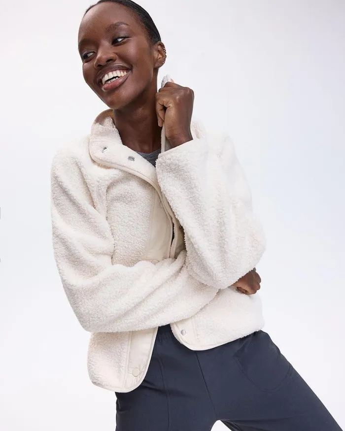 RWandCO Activewear Sherpa Jacket 8211 Hyba 124 Regular 124 Reitmans Birch 8211 Women RWandCO Activewear Sherpa Jacket 8211 Hyba 124 Regular 124 Reitmans Birch 8211 Women