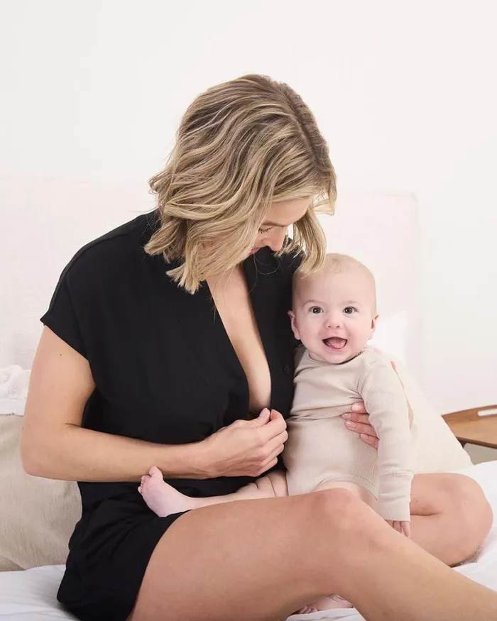 RWandCO Dresses and Jumpsuits ShortSleeve Nursing Romper 8211 Thyme Maternity Black 8211 Women RWandCO Dresses and Jumpsuits ShortSleeve Nursing Romper 8211 Thyme Maternity Black 8211 Women