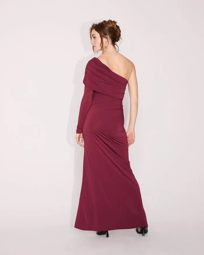 RWandCO Dresses OneSleeve Maxi Dress With Draped Neckline Burgundy 8211 Women RWandCO Dresses OneSleeve Maxi Dress With Draped Neckline Burgundy 8211 Women