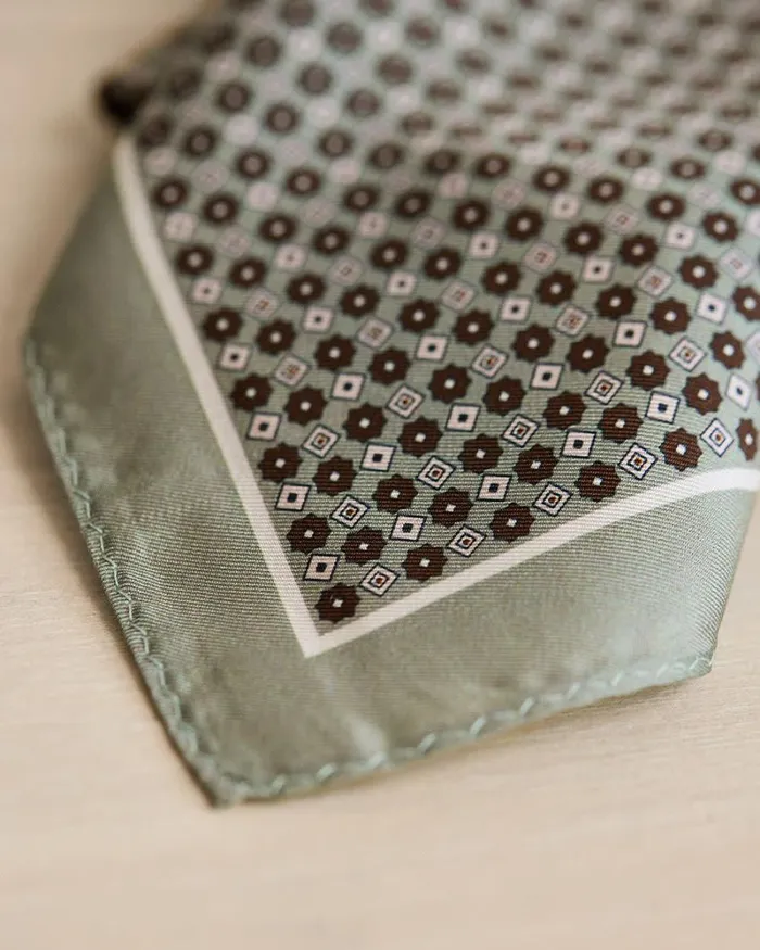 RWandCO Pocket Squares Handkerchief With Micro Geometric Pattern Brown 8211 Men RWandCO Pocket Squares Handkerchief With Micro Geometric Pattern Brown 8211 Men