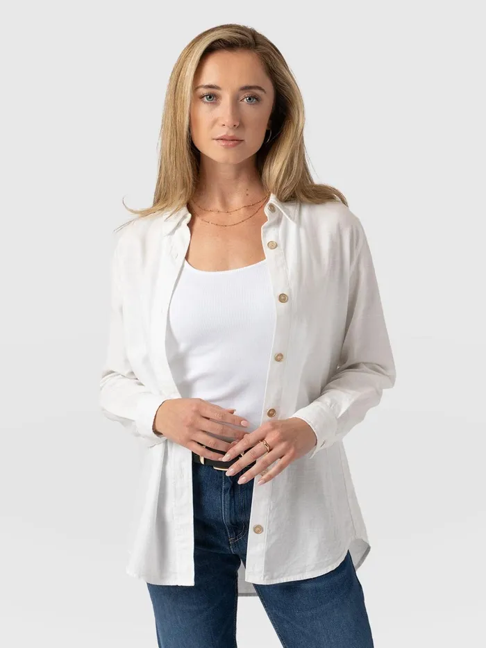Saint And Sofia Blouses and Shirts Women Boyfriend Shirt 8211 White White