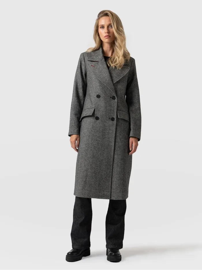 Saint And Sofia Coats and Jackets Women Hampton Coat 8211 Monochrome Chevron Monochrome Chevron