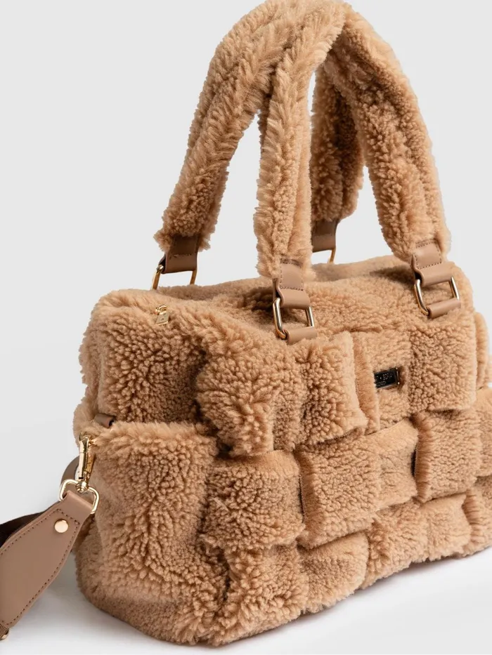 Saint And Sofia Cross Body Bags Women Teddy Woven Duffle Bag 8211 Caramel Caramel