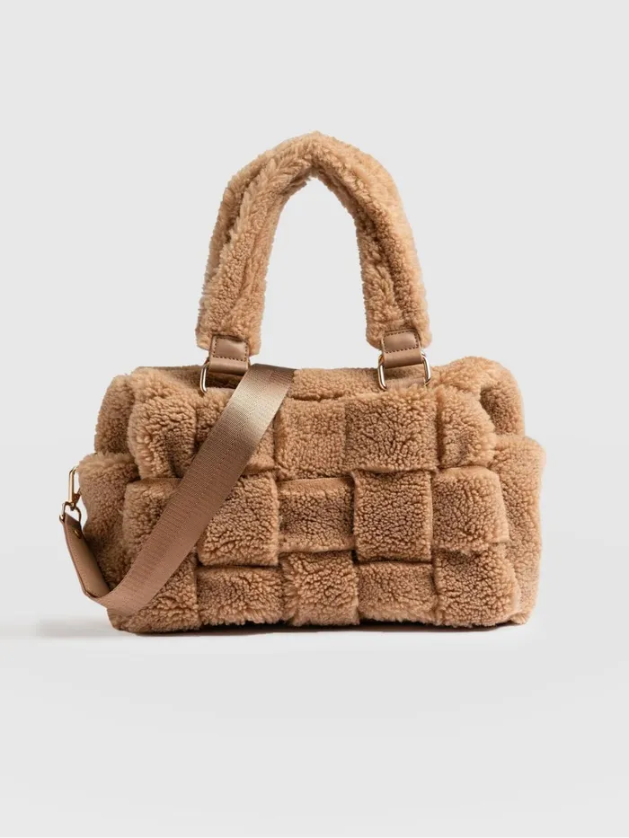 Saint And Sofia Cross Body Bags Women Teddy Woven Duffle Bag 8211 Caramel Caramel