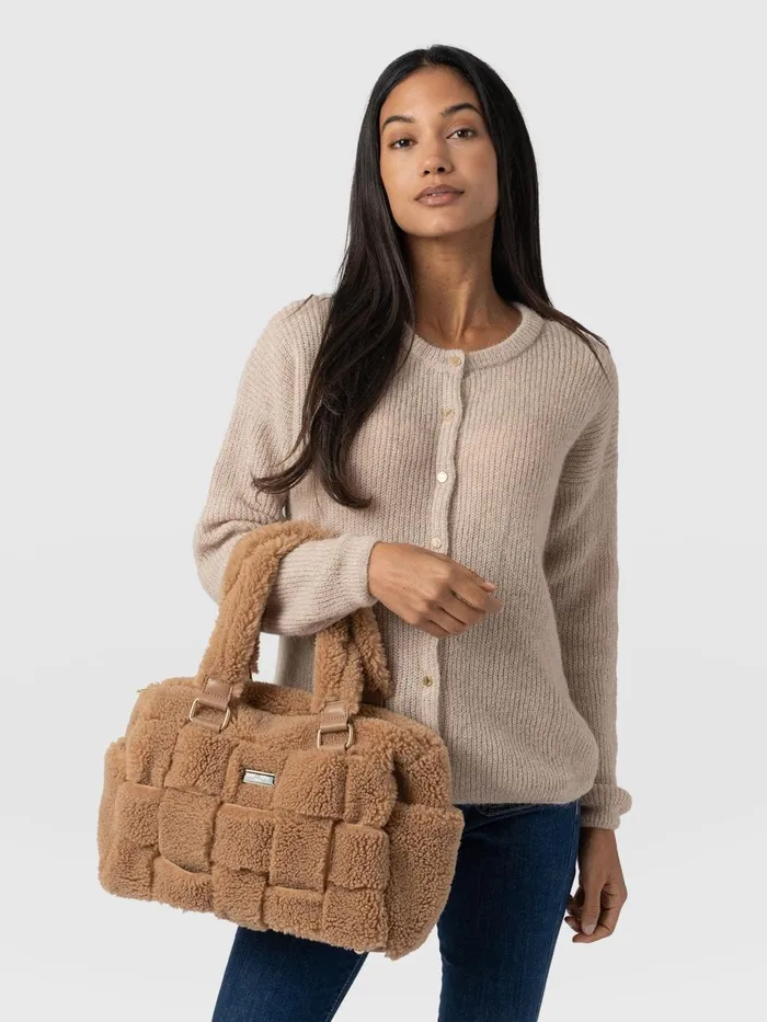 Saint And Sofia Cross Body Bags Women Teddy Woven Duffle Bag 8211 Caramel Caramel