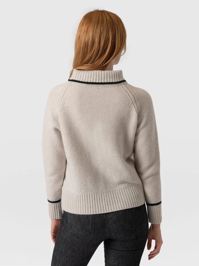 Saint And Sofia Knitwear Women Blake Cashmere Skull Sweater 8211 Cream Cream