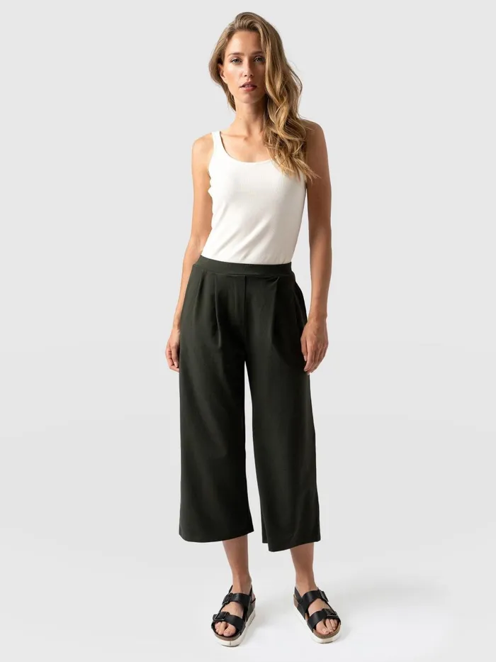 Saint And Sofia Shorts Women City Culotte 8211 Khaki Pleats Khaki Pleats