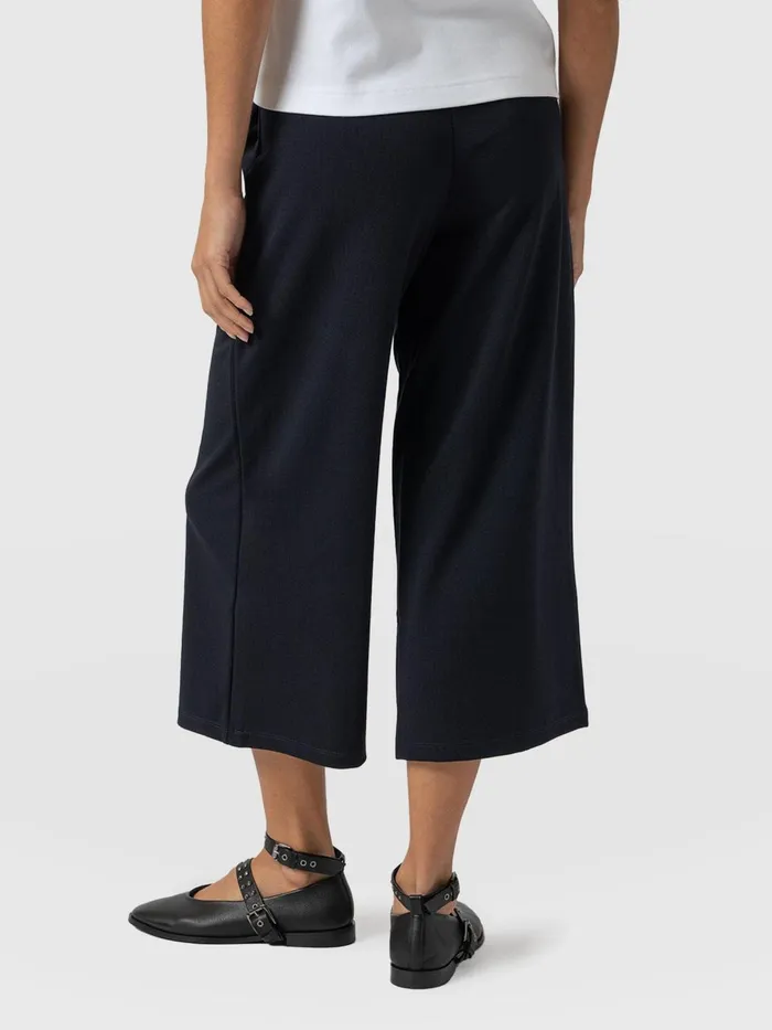 Saint And Sofia Shorts Women Keller Culotte 8211 Navy Navy