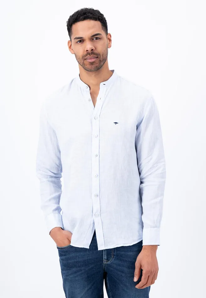 Sale Men FYNCHHATTON Light Linen Shirt With Stand up Collar And Subtle Stripes Whitesummer Breeze Sale Men FYNCHHATTON Light Linen Shirt With Stand up Collar And Subtle Stripes Whitesummer Breeze