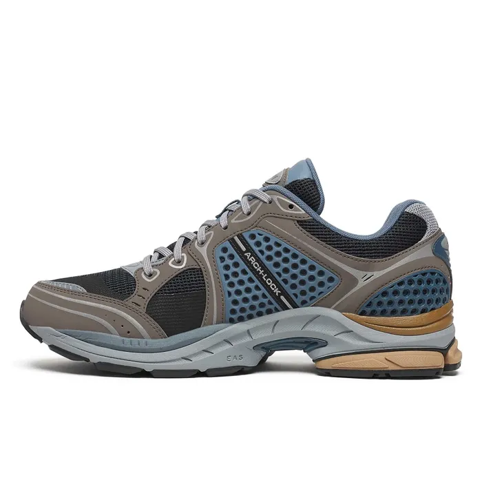 Saucony ProGrid Triumph 4 Winter Tech Caviar Morel MenWomen Lifestyle Saucony ProGrid Triumph 4 Winter Tech Caviar Morel MenWomen Lifestyle