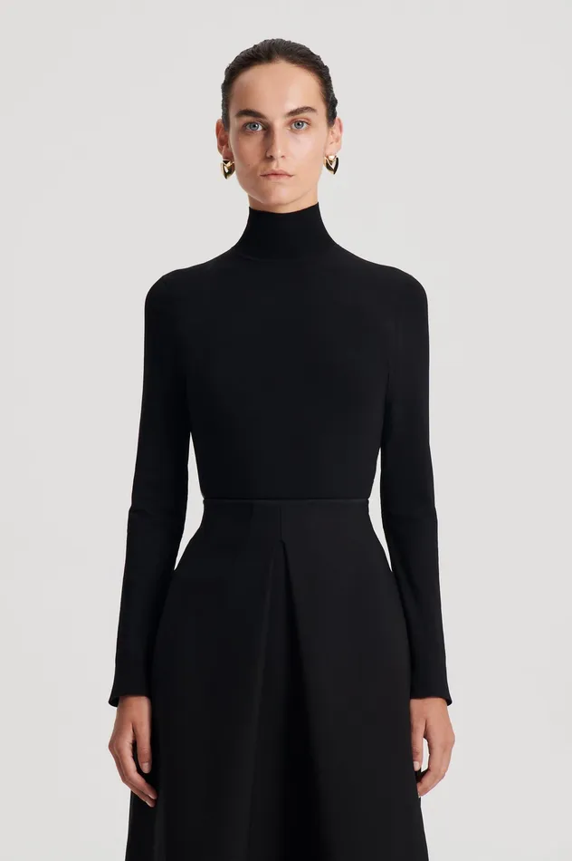 Scanlan Theodore Sweaters Women MICRO KNIT LONG SLEEVE SWEATER BLACK Scanlan Theodore Sweaters Women MICRO KNIT LONG SLEEVE SWEATER BLACK