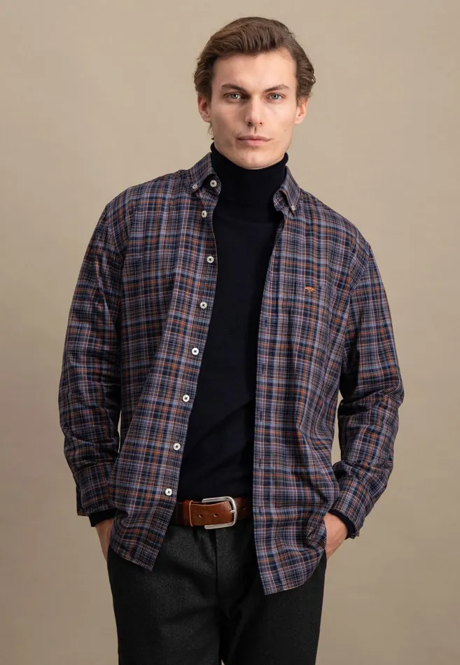 Shirts Men FYNCHHATTON Checked Shirt With Buttondown Collar Hazelvibrant Bluerustruby Red Shirts Men FYNCHHATTON Checked Shirt With Buttondown Collar Hazelvibrant Bluerustruby Red