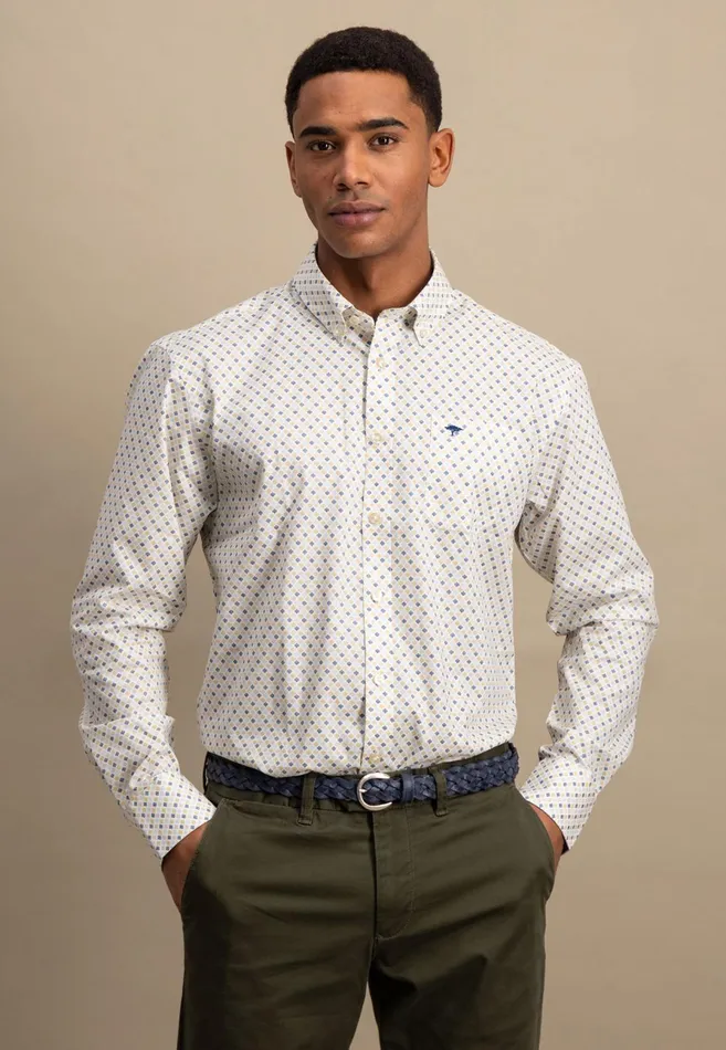 Shirts Men FYNCHHATTON Cotton Shirt With Buttondown Collar Attention Photos Vivid Yellowpoppy Rednavy Shirts Men FYNCHHATTON Cotton Shirt With Buttondown Collar Attention Photos Vivid Yellowpoppy Rednavy