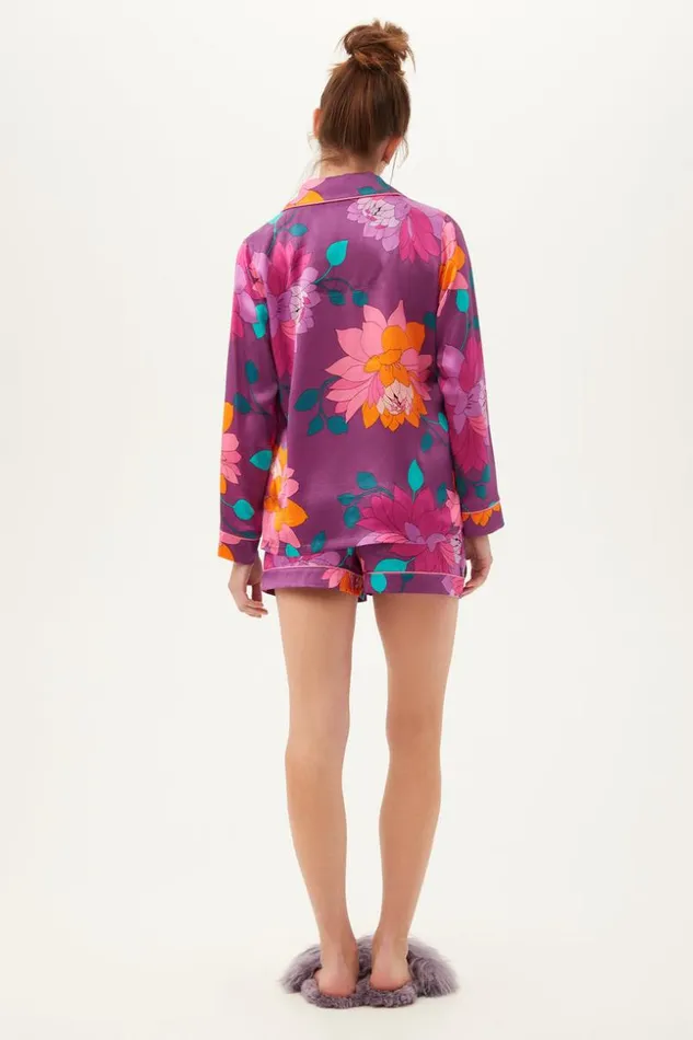 SHOP Trina Turk WOMEN039S SLEEPWEAR EVENING BLOOM LONG SLEEVE SHORTY PJ SET