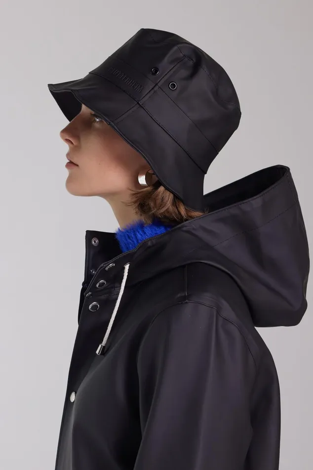 Stutterheim Beckholmen Bucket Hat Black Women Bucket Hats