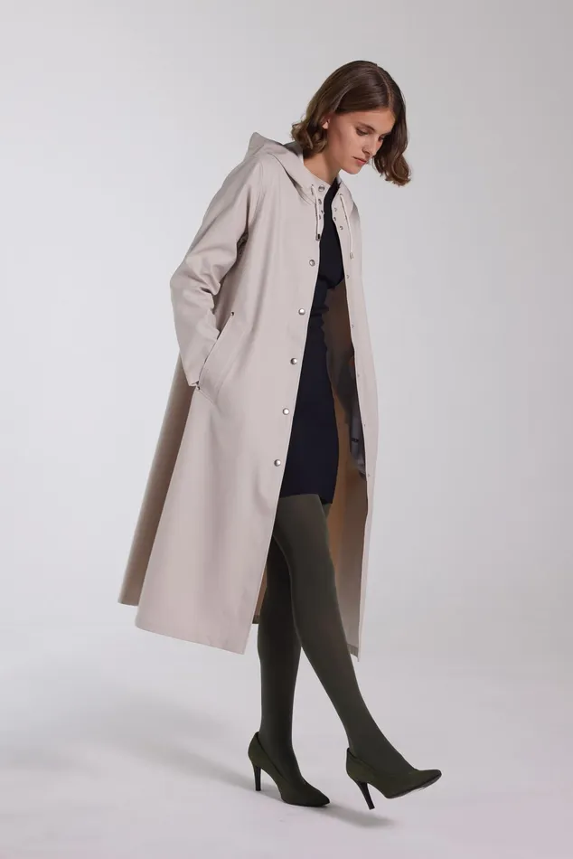 Stutterheim Mosebacke Long Raincoat Light Sand Women Long Raincoats