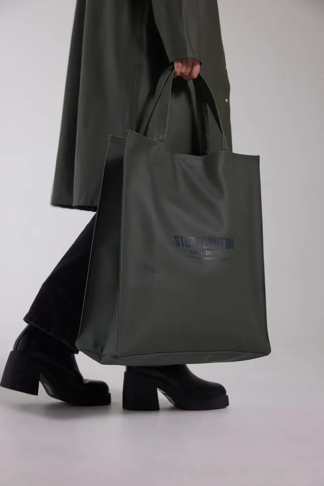 Stutterheim Stylist Bag Green Women Tote Bags
