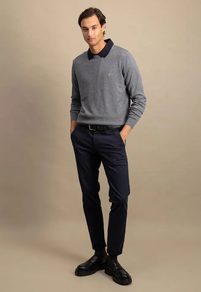 Sweater Men FYNCHHATTON Fine Knitting Sweater With A Circular Neckline Navysteelcharcoalazure