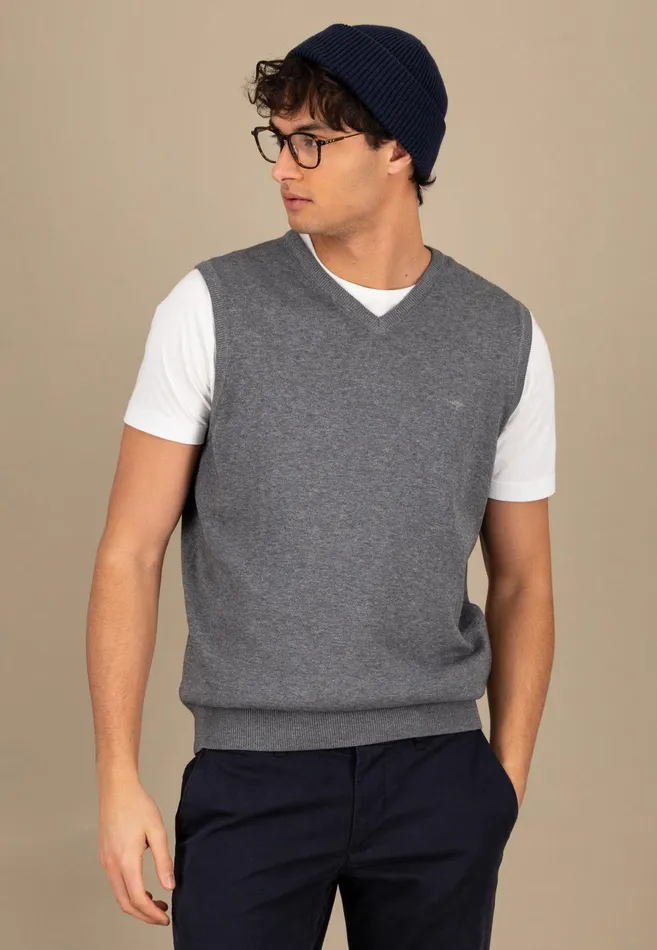 Sweater Men FYNCHHATTON String Pullunder Made Of Fine Cotton Steelnavypoppy Rednightstrong Blue Sweater Men FYNCHHATTON String Pullunder Made Of Fine Cotton Steelnavypoppy Rednightstrong Blue