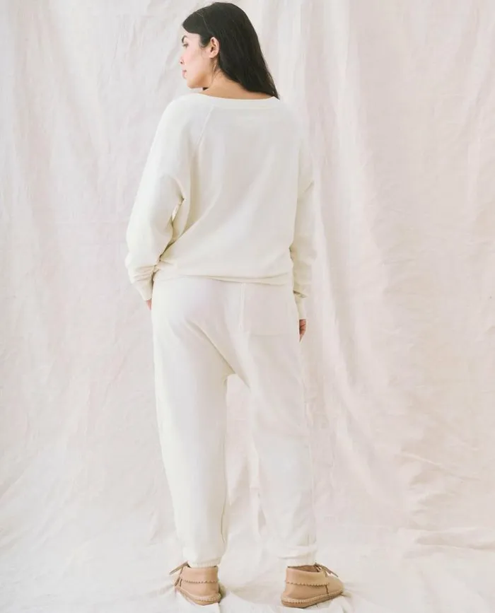 Tees and Sweats The Great The VNeck Sweatshirt Washed White