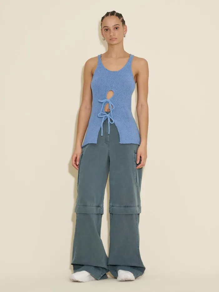 Trousers and Shorts Women Holzweiler Gorti Trousers Blue