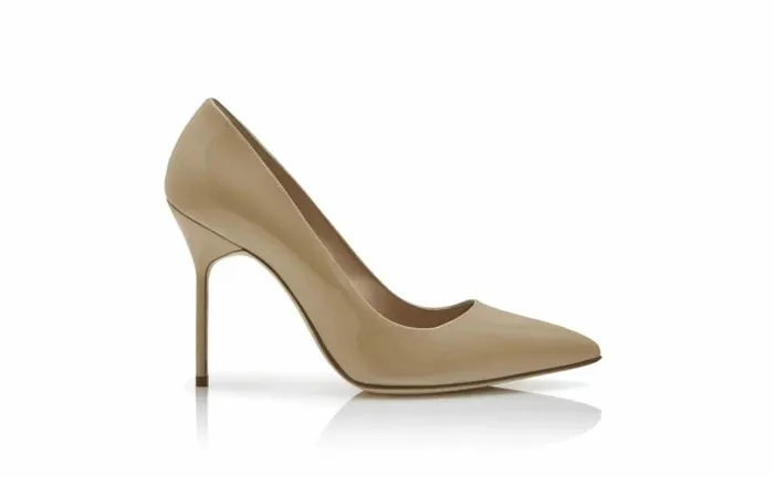 Women Beige Patent Leather Pointed Toe Pumps Manolo Blahnik Pumps