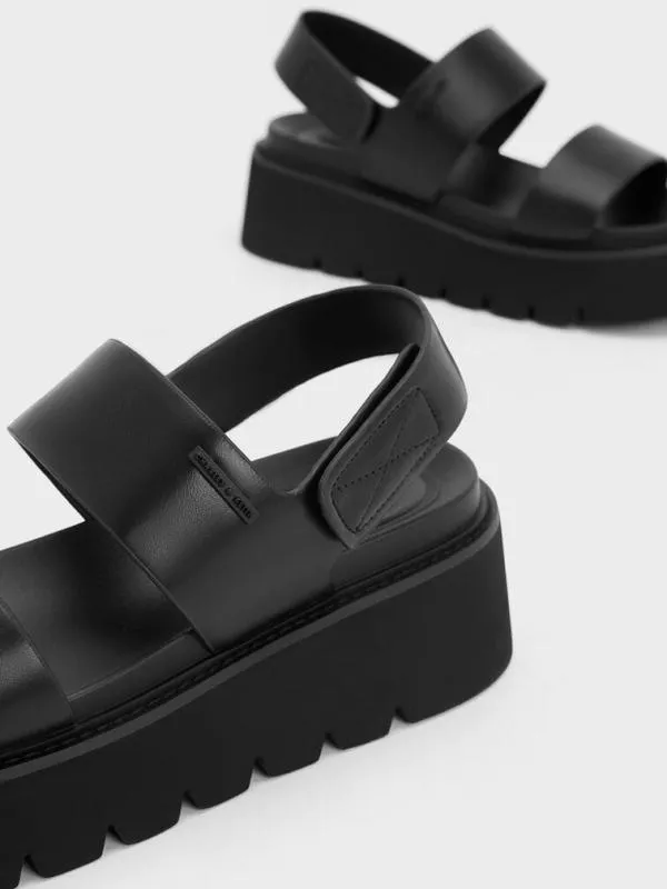 Women Jadis Chunky Flatform Sandals 8211 Black CHARLES and KEITH Sandals