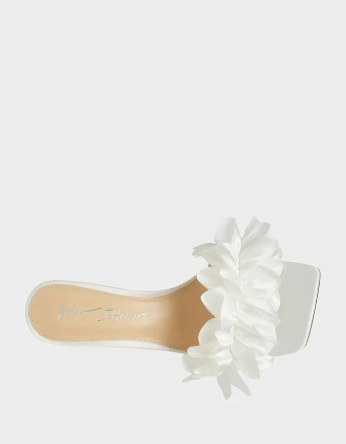 Women KIMI IVORY Ivory Betsey Johnson