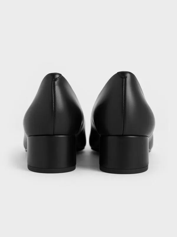 Women Kleo Patent Contrast CapToe Pumps 8211 Black CHARLES and KEITH Pumps