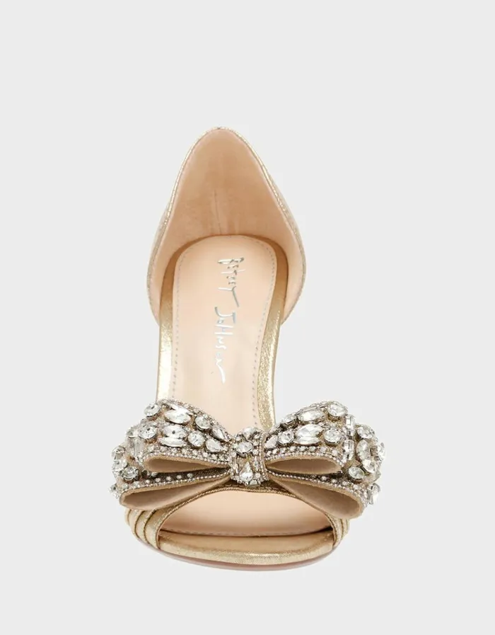 Women LANDN GOLD Gold Betsey Johnson