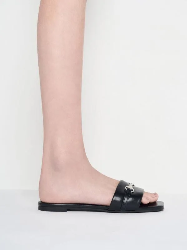 Women Leslie Slide Sandals 8211 Black CHARLES and KEITH Sandals