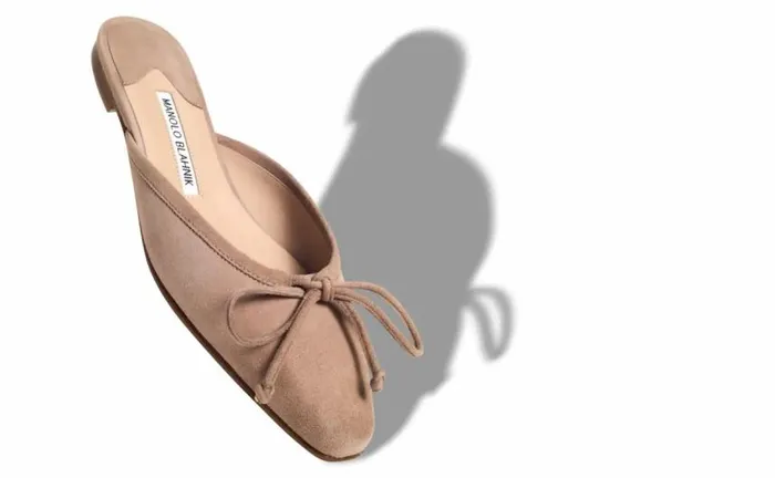 Women Light Beige Suede Flat Mules Manolo Blahnik Flats