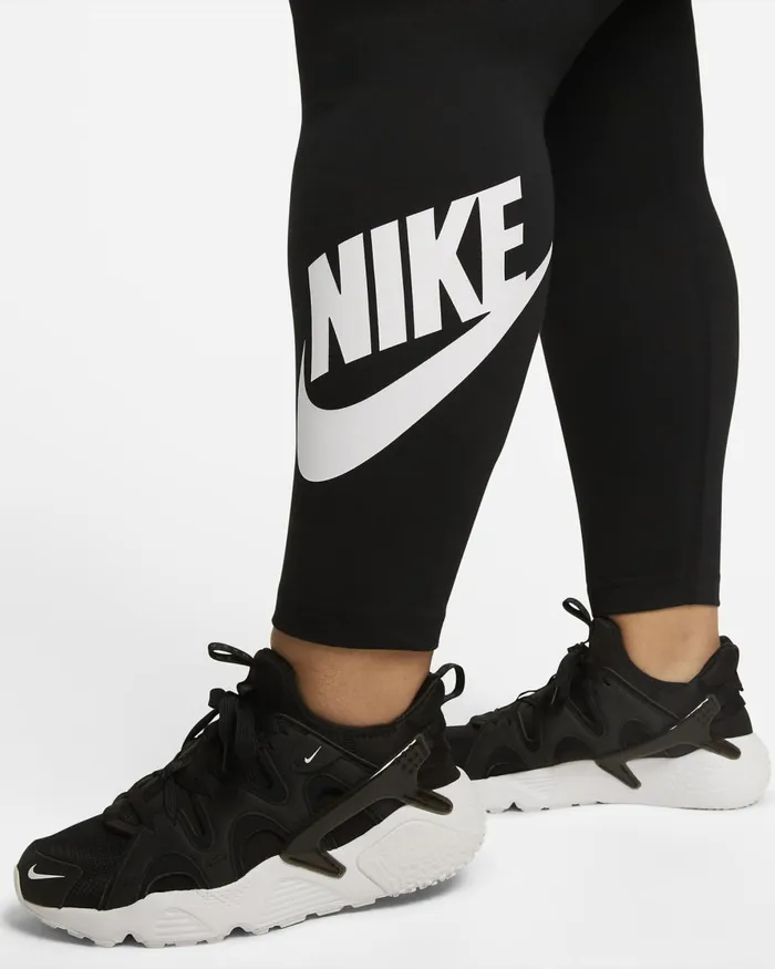 Women Nike All Clothing Sportswear Classics Blackwhite