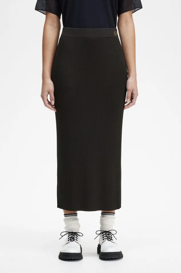 Women Ribbed Knitted Skirt Black Fred Perry Trousers and Skirts