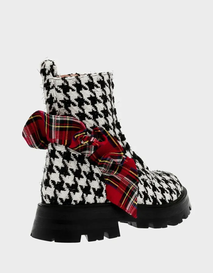 Women ROZEY BLACKWHITE Black White Betsey Johnson