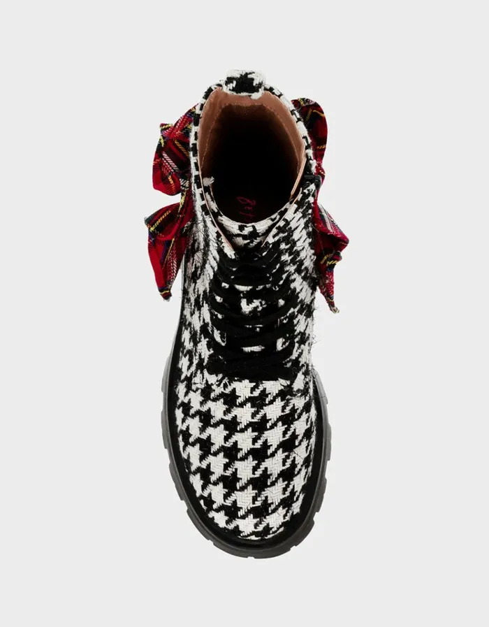 Women ROZEY BLACKWHITE Black White Betsey Johnson