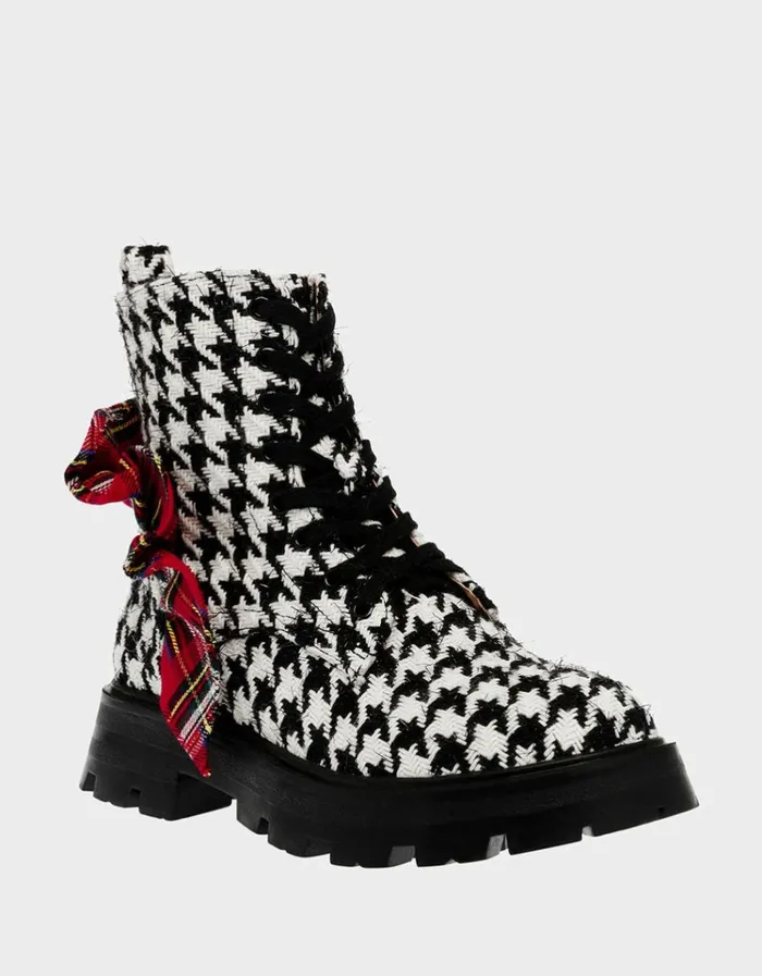Women ROZEY BLACKWHITE Black White Betsey Johnson