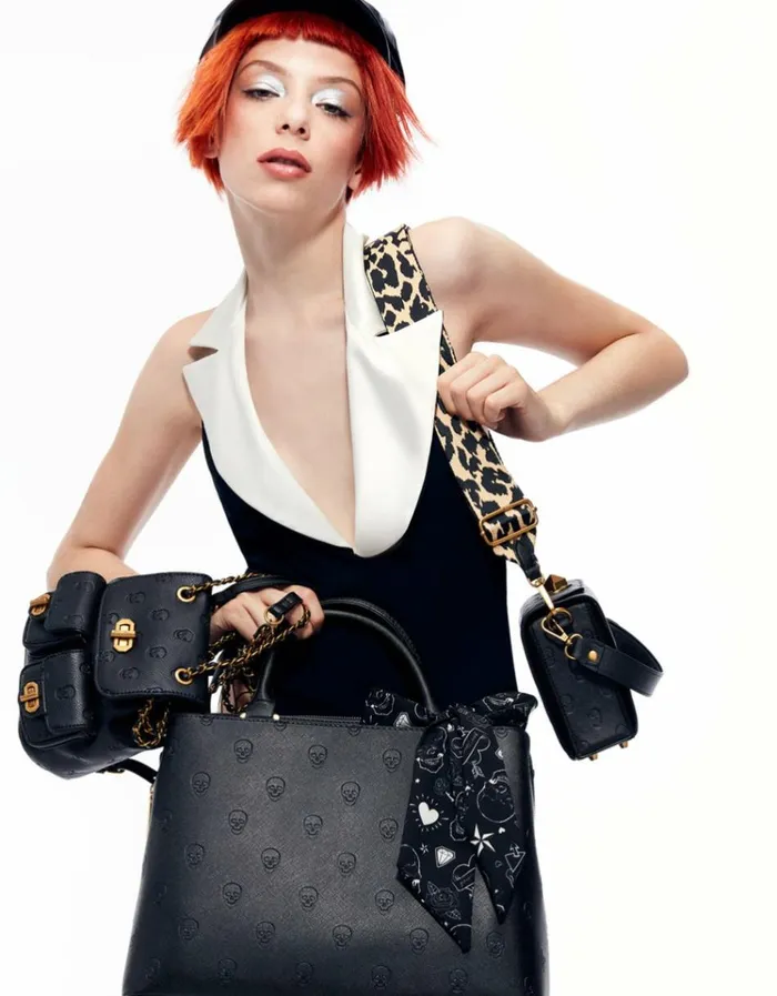 Women SKULLICIOUS BOX BAG BLACK Betsey Johnson Women SKULLICIOUS BOX BAG BLACK Betsey Johnson