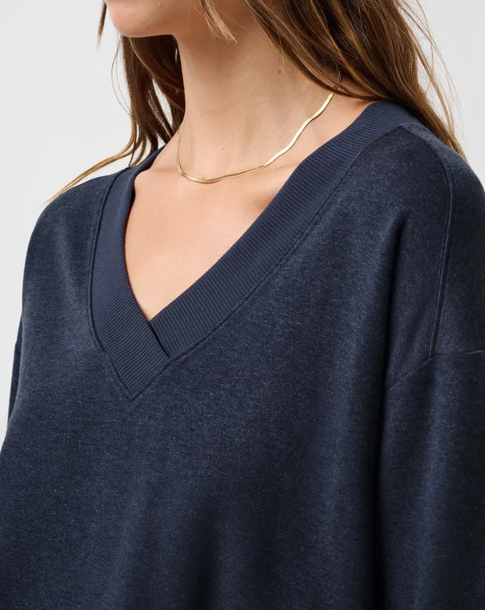 Women The Cloud Collection TravisMathew CLOUD TERRY PULLOVER Heather Navy Blazer Women The Cloud Collection TravisMathew CLOUD TERRY PULLOVER Heather Navy Blazer