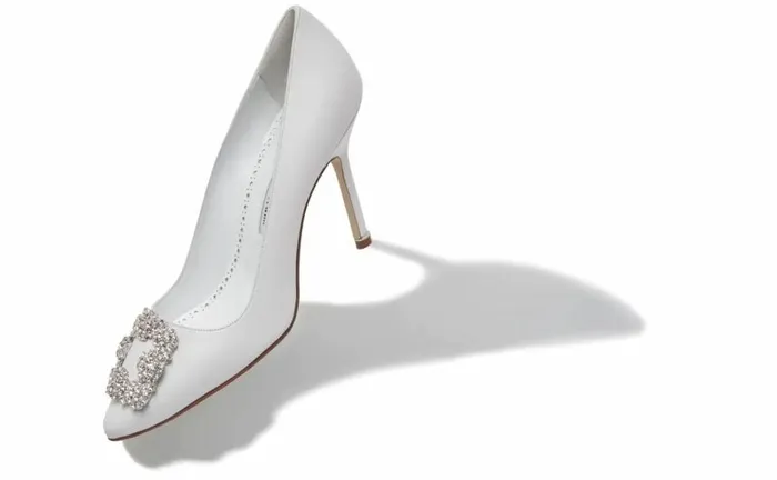 Women White Calf Leather Jewel Buckle Pumps Manolo Blahnik Pumps