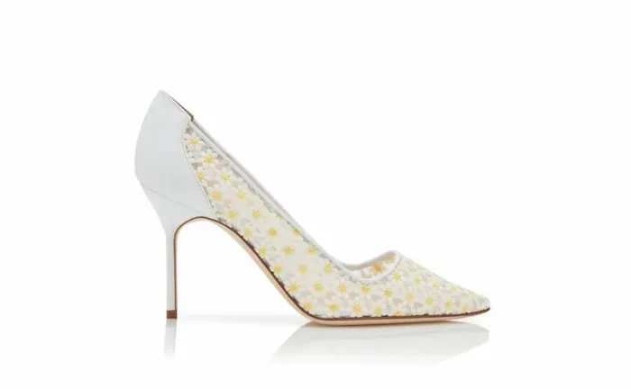 Women White Lace Daisy Pointed Toe Pumps Manolo Blahnik Pumps