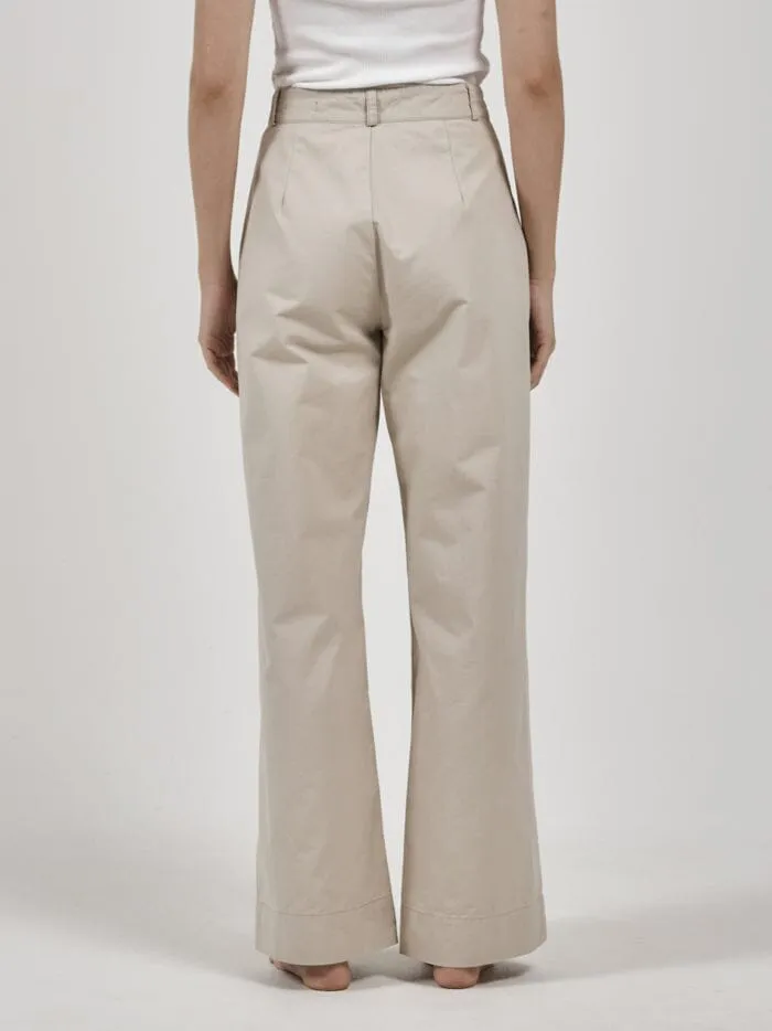 Womens Artist Pleated Chino Pant Pavement Thrills Pants