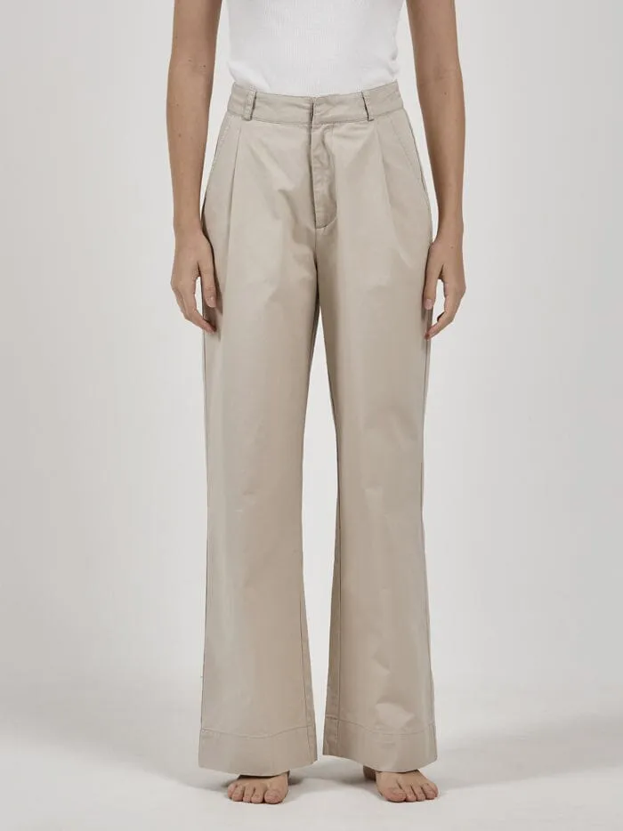 Womens Artist Pleated Chino Pant Pavement Thrills Pants