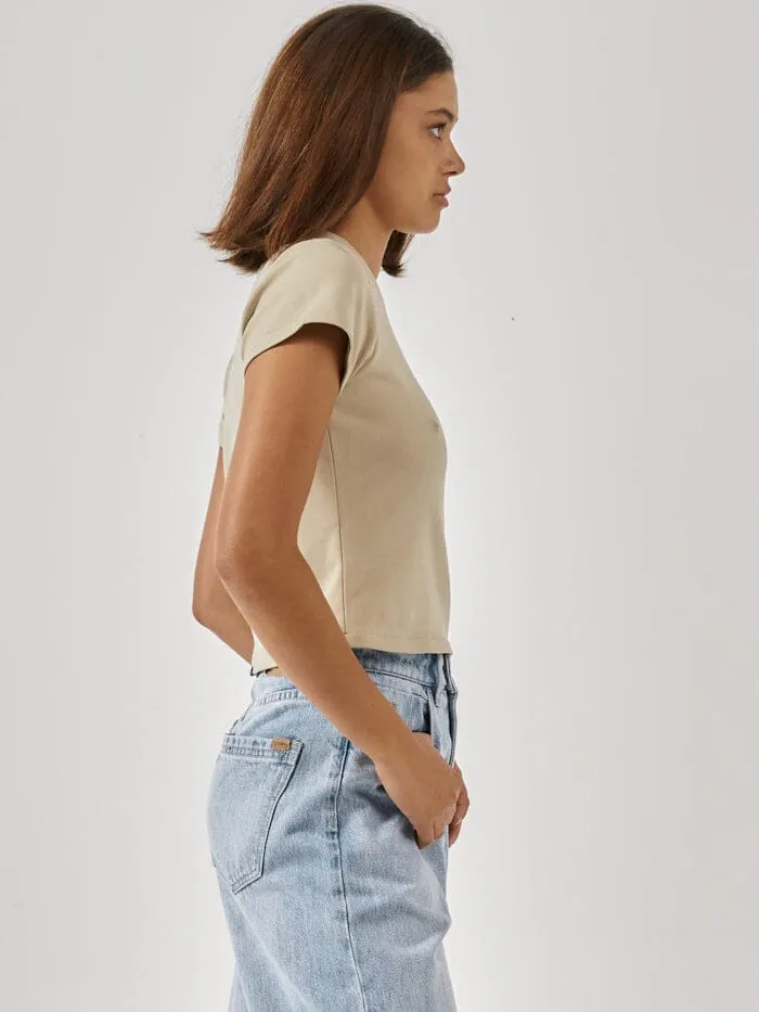 Womens Superior Mini Tee Sandstone Thrills Tops and Tees