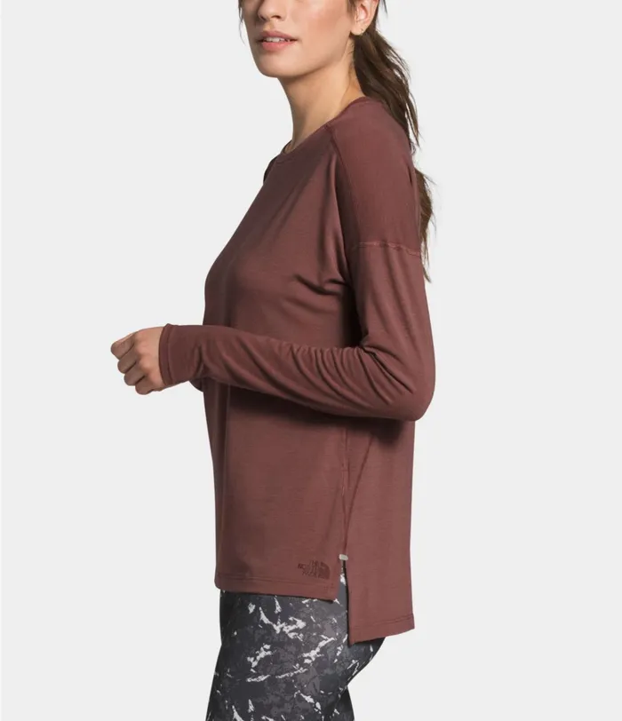 Womens Workout LongSleeve Tee Marron Purple The North Face TShirts